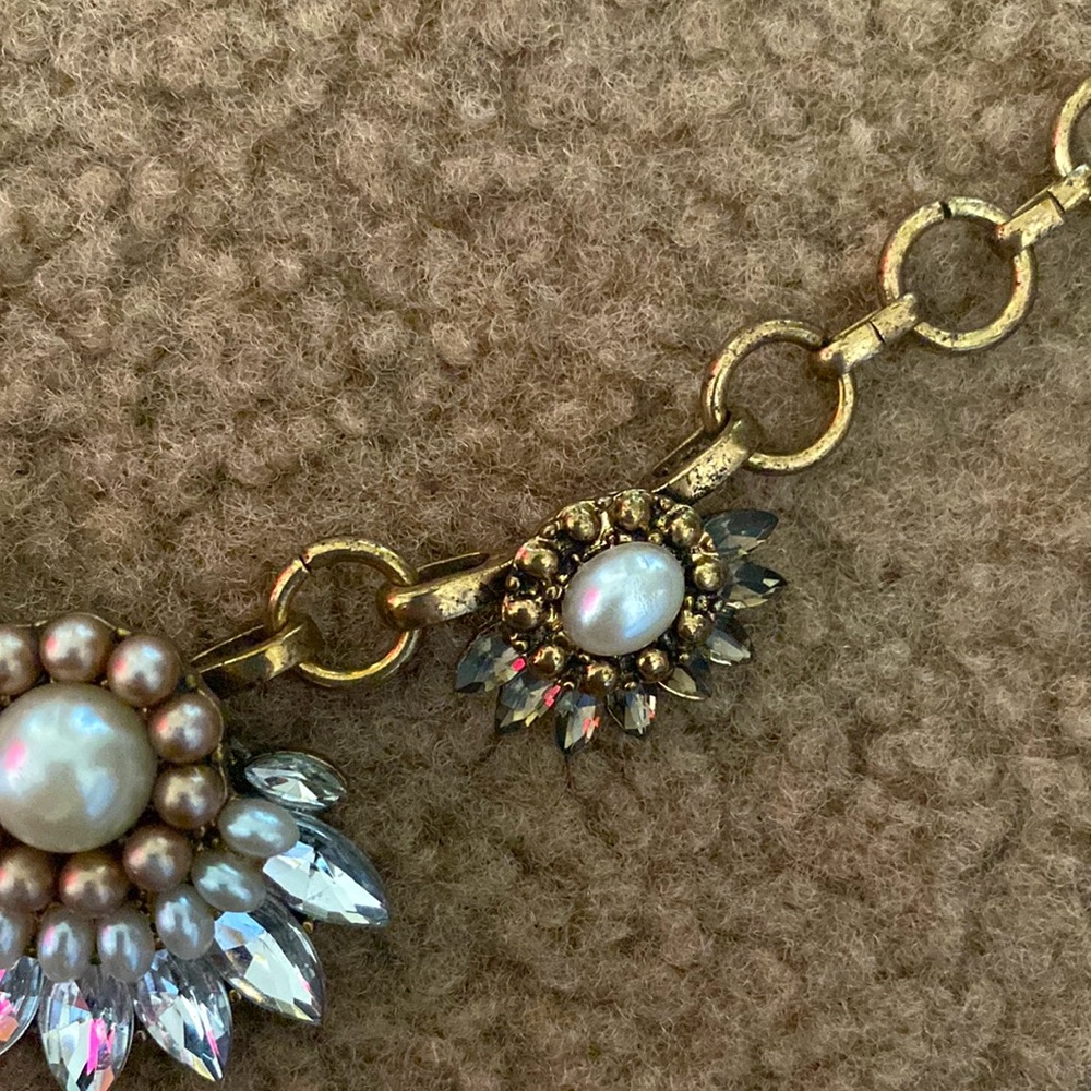 Statement necklace - Picture 2 of 3